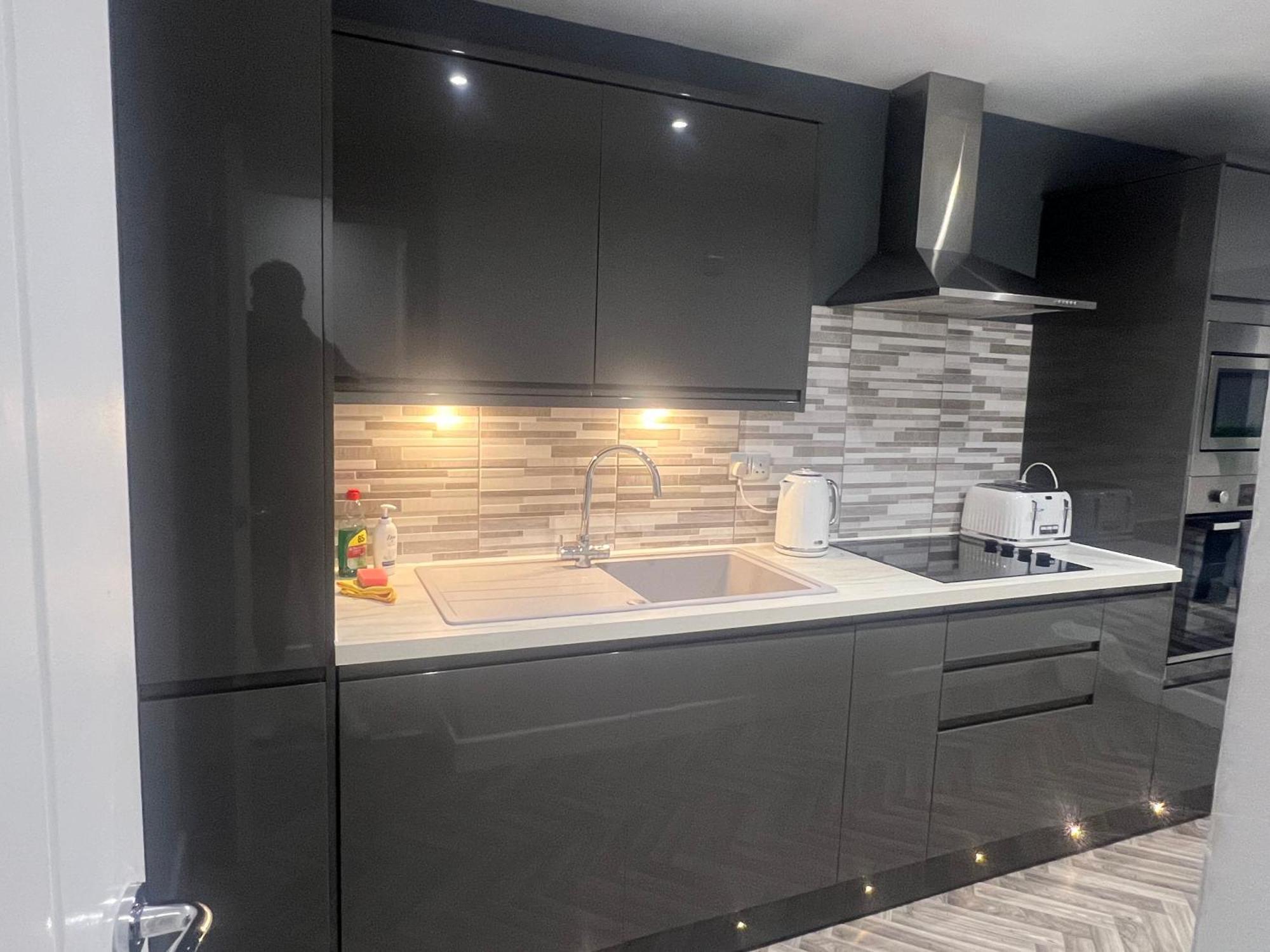 Broadway Retreat With Free Parking Apartment Herne Bay Exterior foto